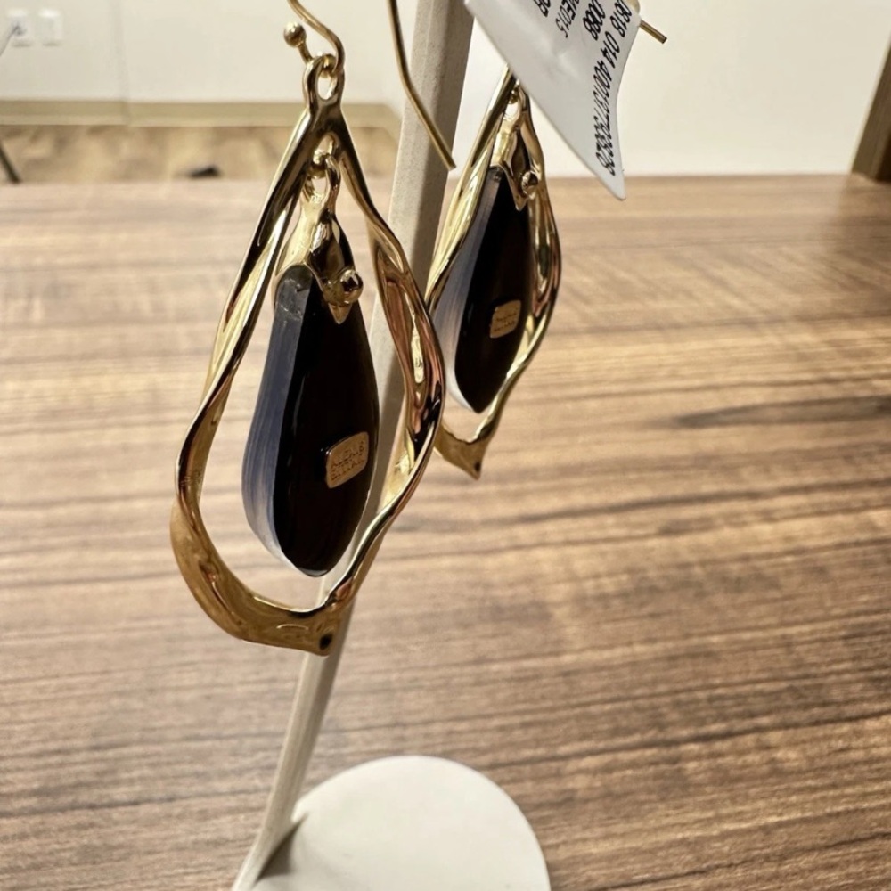 Alexis Bittar Purple Lucite in Gold Tone Setting Teardrop Earrings 2.5” long New - Picture 6 of 8